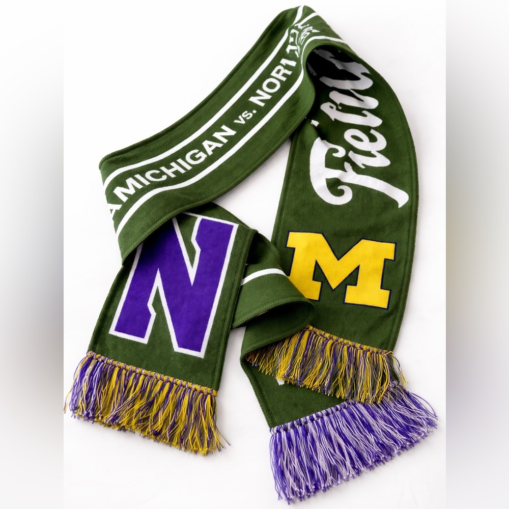 Ruffneck Northwestern Wildcats Green Knit Scarf N Logo Fringe NCAA New Acrylic